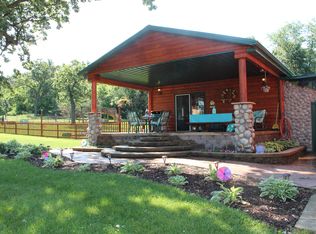 556 Dry Gulch Road, Amboy, IL 61310