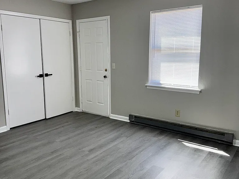 803 Peed Dr #4 — Photo 6