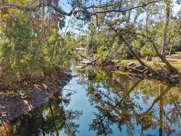 1315 NE Palm St, Steinhatchee, FL 32359