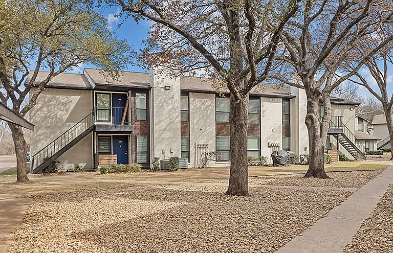 The Oakley Apartment Homes — Photo 24