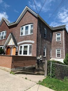 35 Chester Pl, Staten Island, NY, 10304