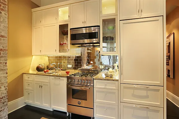 Sold by Corcoran | media 8