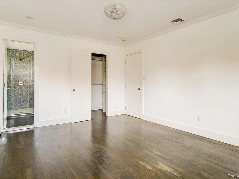 867 Bryant St — Photo 13