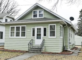 1116 9th Ave S, Fargo, ND 58103