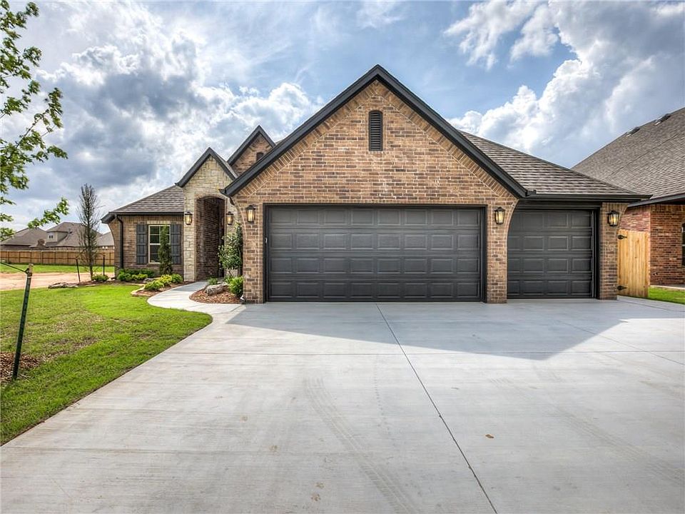 1st image of 2613 Crystal Creek Dr
