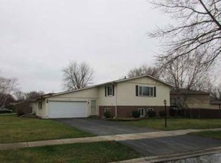 22906 East Dr, Richton Park, IL 60471