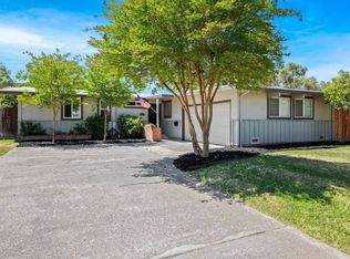 4216 Boone Ln, Sacramento, CA 95821