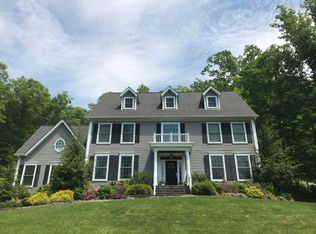 29 Taylor Rd, Bethel, CT 06801