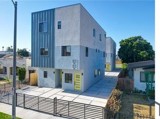 626 W 83rd St, Los Angeles, CA 90044