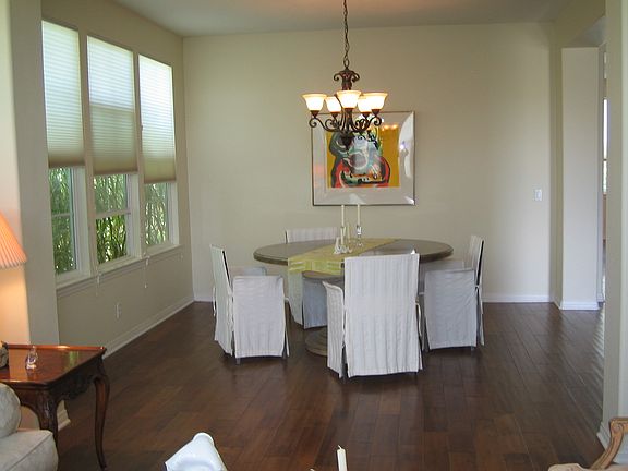4th image of 32718 Newham Court