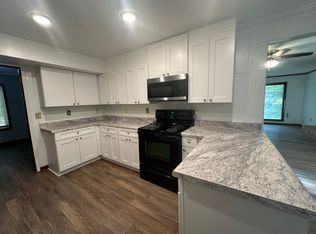 507 Colonial Cir, Starkville, MS 39759