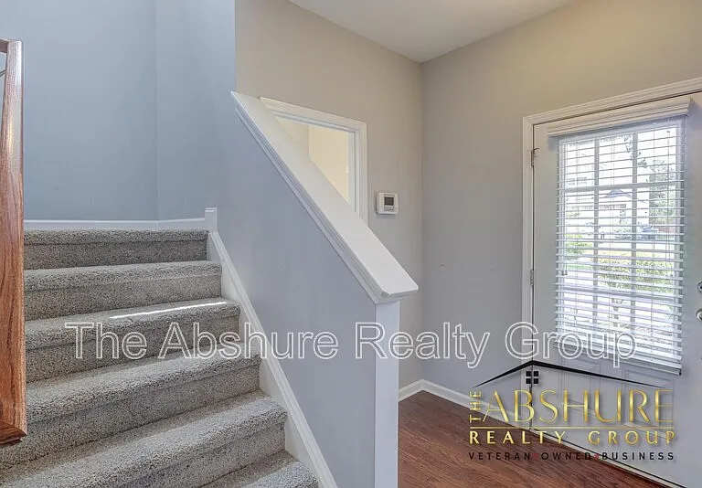 535 Smithridge Way — Photo 4