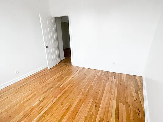 Rented by Ulas Real Estates Inc | media 6