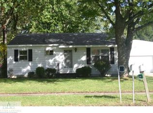 3015 S Catherine St, Lansing, MI 48911