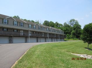 8 Greystone Ct, Selinsgrove, PA 17870