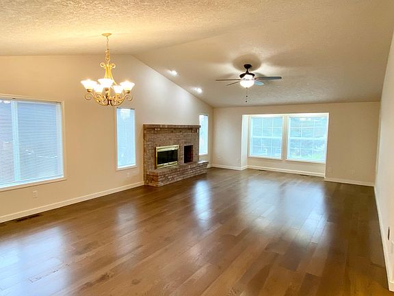 3rd image of 2607 SE Blairmont Dr