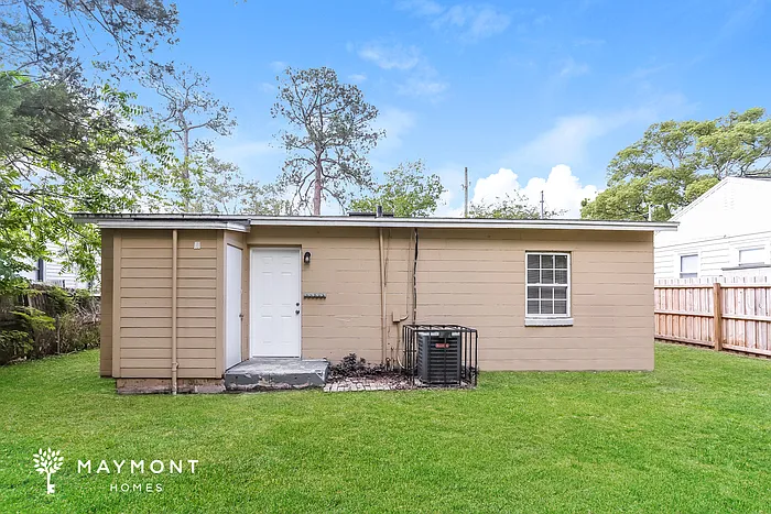 4523 Hercules Ave — Photo 11