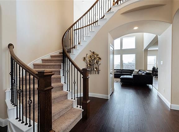 4th image of 13039 Alta Badia Ave