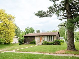 1110 Vine St, Wisconsin Dells, WI 53965
