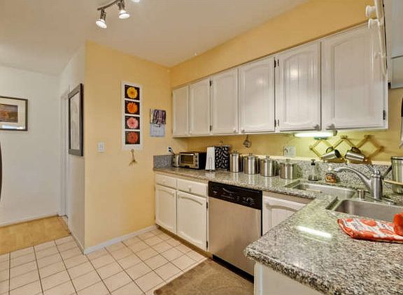 5th image of 670 San Antonio Rd APT 34
