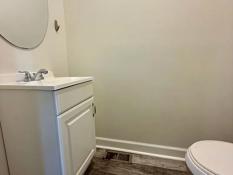 2120 Wharton St — Photo 14