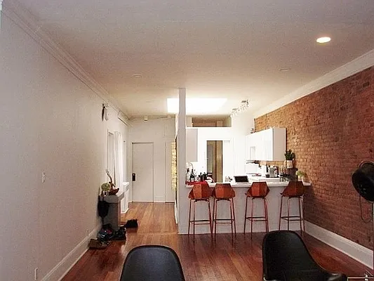 Rented by ABCO Commercial Properties, LLC | media 24