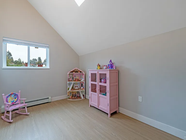 8926 Shepherd Way #UPPER HOUSE — Photo 22