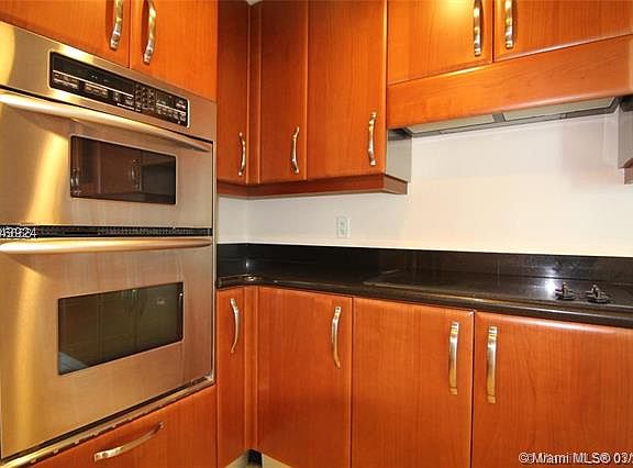 3rd image of 19400 Turnberry Way APT 1622
