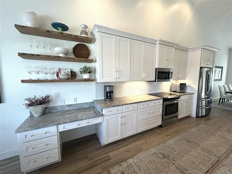 12109 Clubhouse Dr — Photo 10