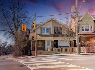 568 Woodbine Ave #A, Toronto, ON M4E2H8