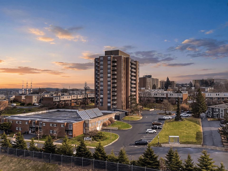 1st image of 5572 N Ridge Rd #303