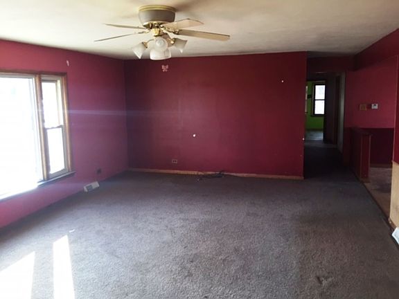 4th image of 8124 W 91st Pl