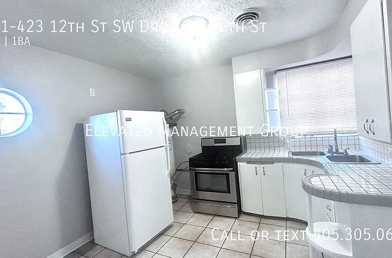 401-423 12th St SW #409 — Photo 5