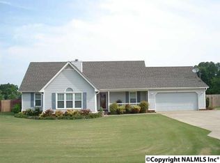 158 NE Shannon Dr, Decatur, AL 35603