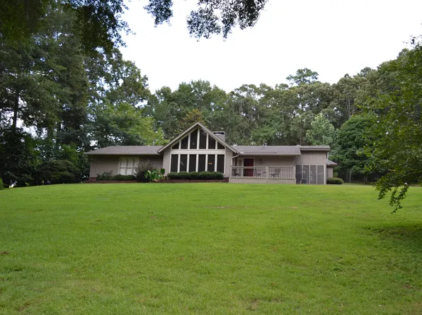 33 Watson Cir, Montgomery, AL 36109