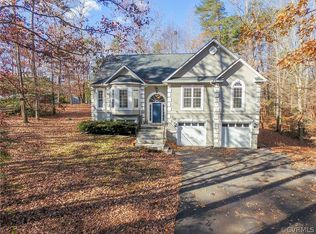 217 Village Ct, Ruther Glen, VA 22546