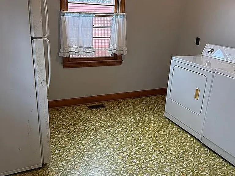 1603 Orndorff Mill St — Photo 9