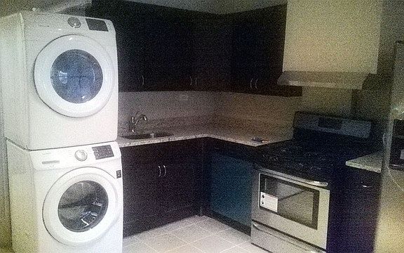 4th image of 1803 W North Ave