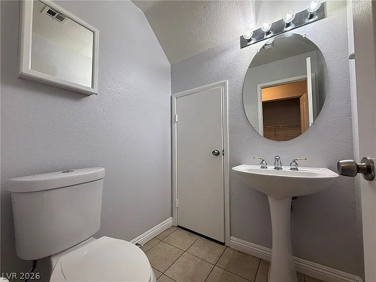 2185 Polynesia Cir — Photo 17