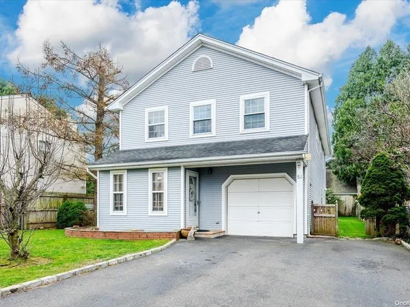 52 E 24th Street, Huntington Station, NY 11746