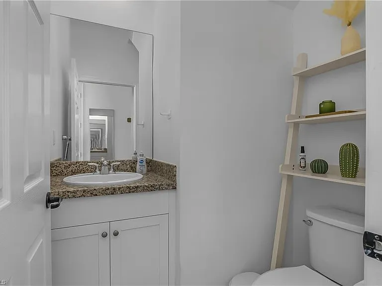 5396 Cameron Dr — Photo 19