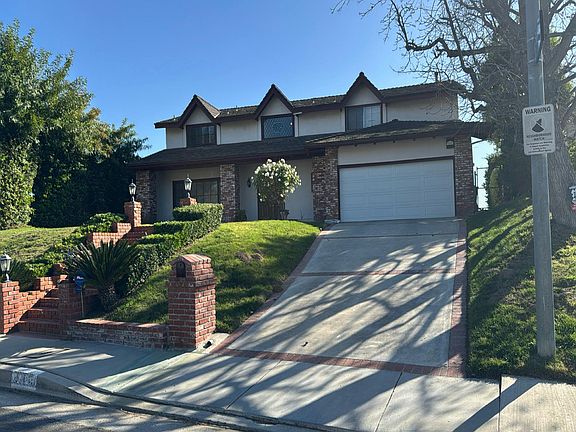 2nd image of 4300 Gayle Dr