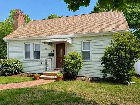 24 Curtis Rd, Saugus, MA 01906