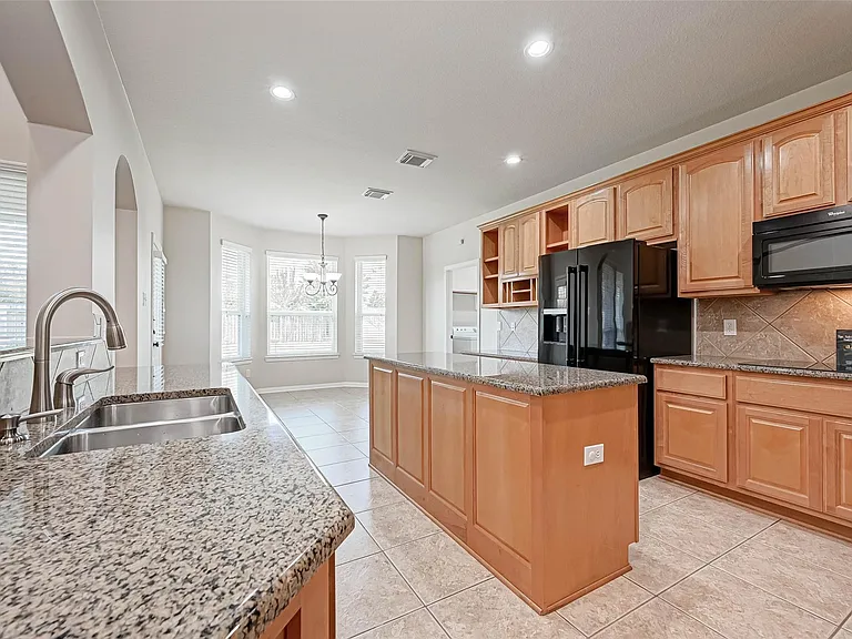 4603 Camden Brook Ln — Photo 15