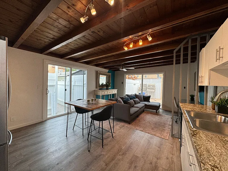 4031 Honeycutt St #A — Photo 5