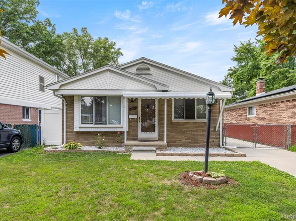4114 Ziegler St, Dearborn Heights, MI 48125