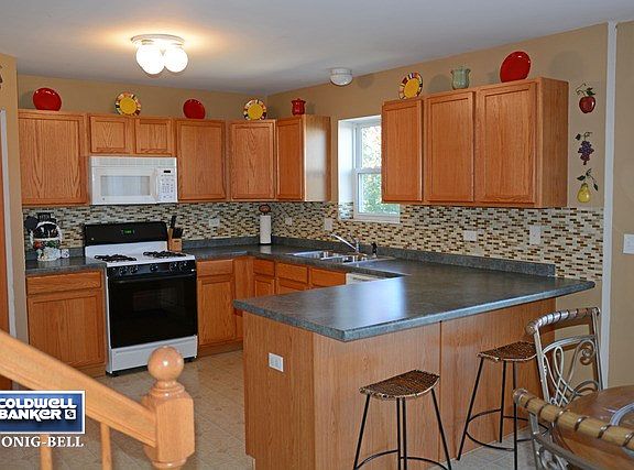 2nd image of 7509 Kenicott Ln
