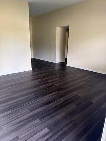 3 bed, 1289 sqft, $1,811 — Photo 4