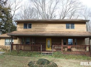 3848 Vickers Rd, Marion, IL 62959