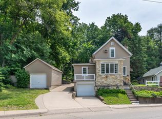 657 Kane St, Dubuque, IA 52001